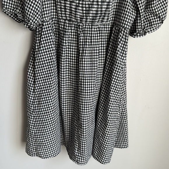 NEW Tuckernuck Pomander Place Beachwood Gingham Abigail
Mini Dress Large - Picture 7 of 12